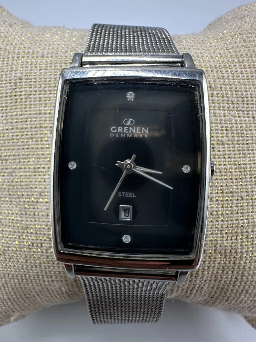 3/$30 Grenen Watch Women Silver Tone Black Dial Date Window New Battery 8.5 Inch